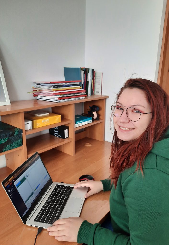 Studentka w akademiku